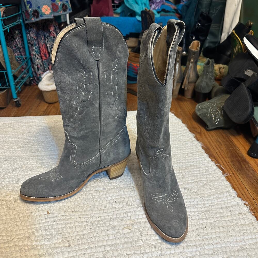 VINTAGE 70's GRAY SUEDE WOLVERINE COWBOY BOOTS 8 AMAZING CONDITION